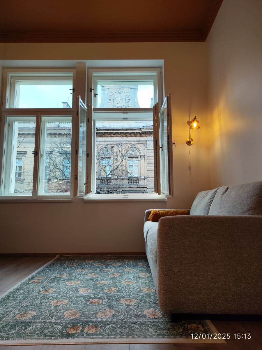 Pronájem bytu 27 m², Sokolská, Praha, Praha Pronájem bytu 27 m², Sokolská, Praha, Praha
