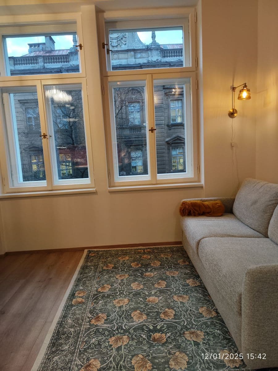 Pronájem bytu 27 m², Sokolská, Praha, Praha Pronájem bytu 27 m², Sokolská, Praha, Praha