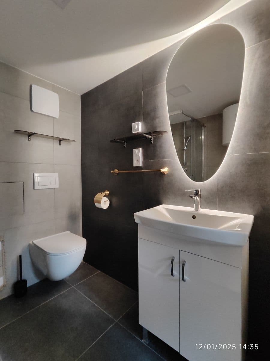 Pronájem bytu 24 m², Sokolská, Praha, Praha Pronájem bytu 24 m², Sokolská, Praha, Praha