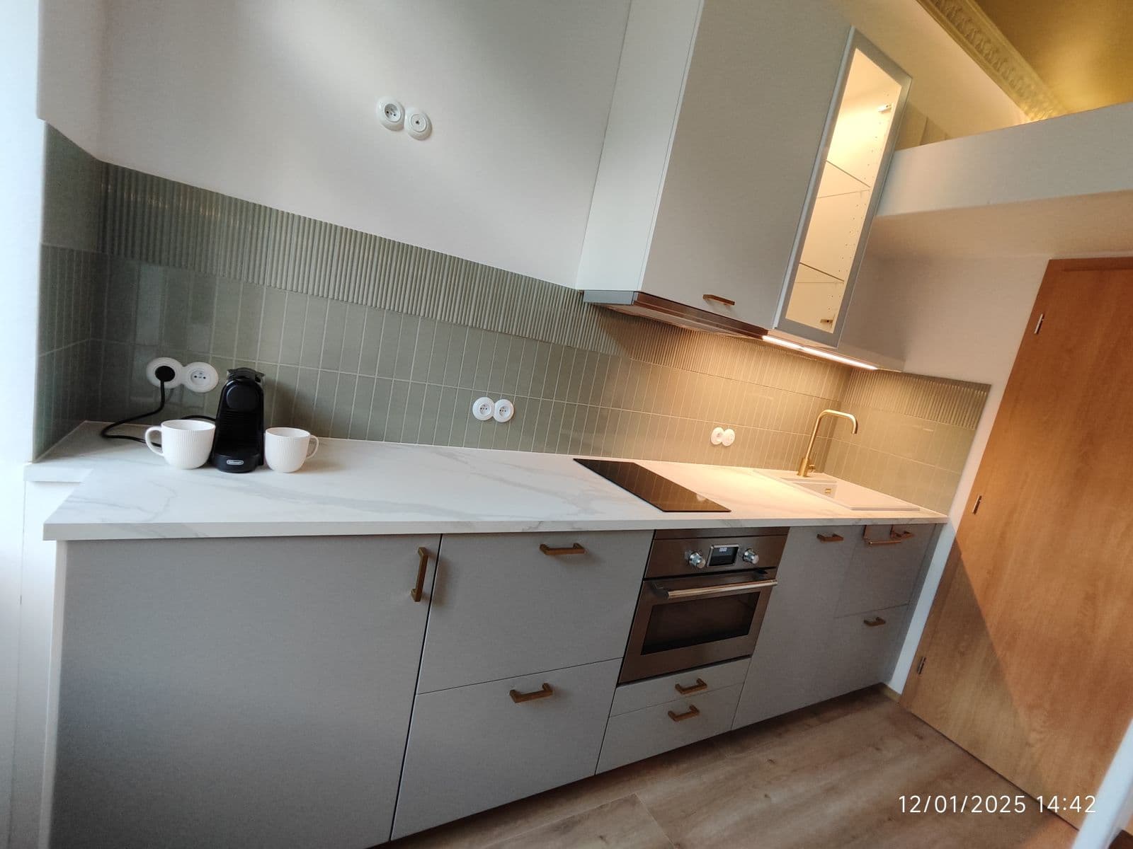 Pronájem bytu 24 m², Sokolská, Praha, Praha Pronájem bytu 24 m², Sokolská, Praha, Praha