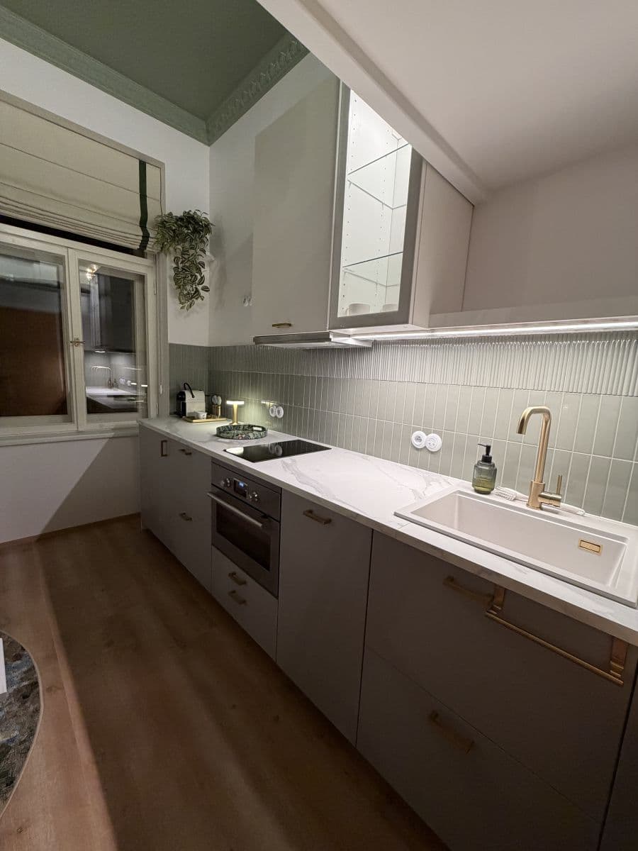 Pronájem bytu 24 m², Sokolská, Praha, Praha Pronájem bytu 24 m², Sokolská, Praha, Praha