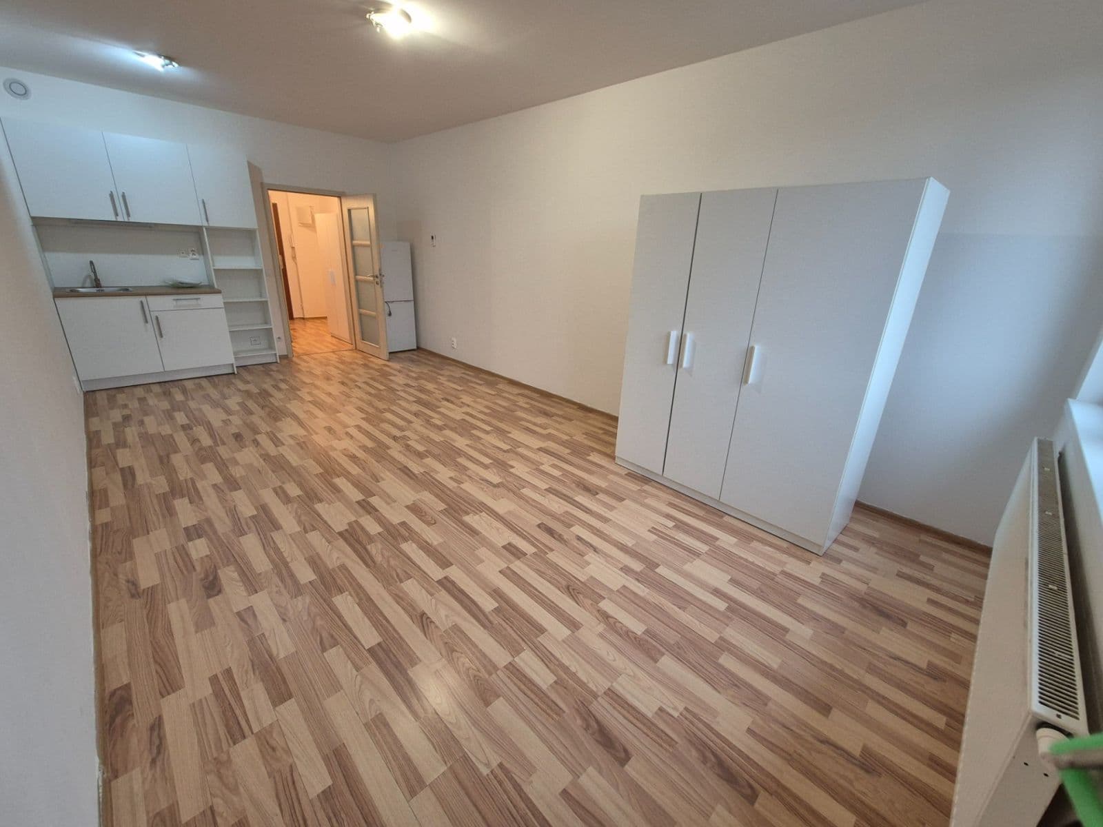 Pronájem bytu 1+kk 33 m², Freyova, Praha, Praha Pronájem bytu 1+kk 33 m², Freyova, Praha, Praha