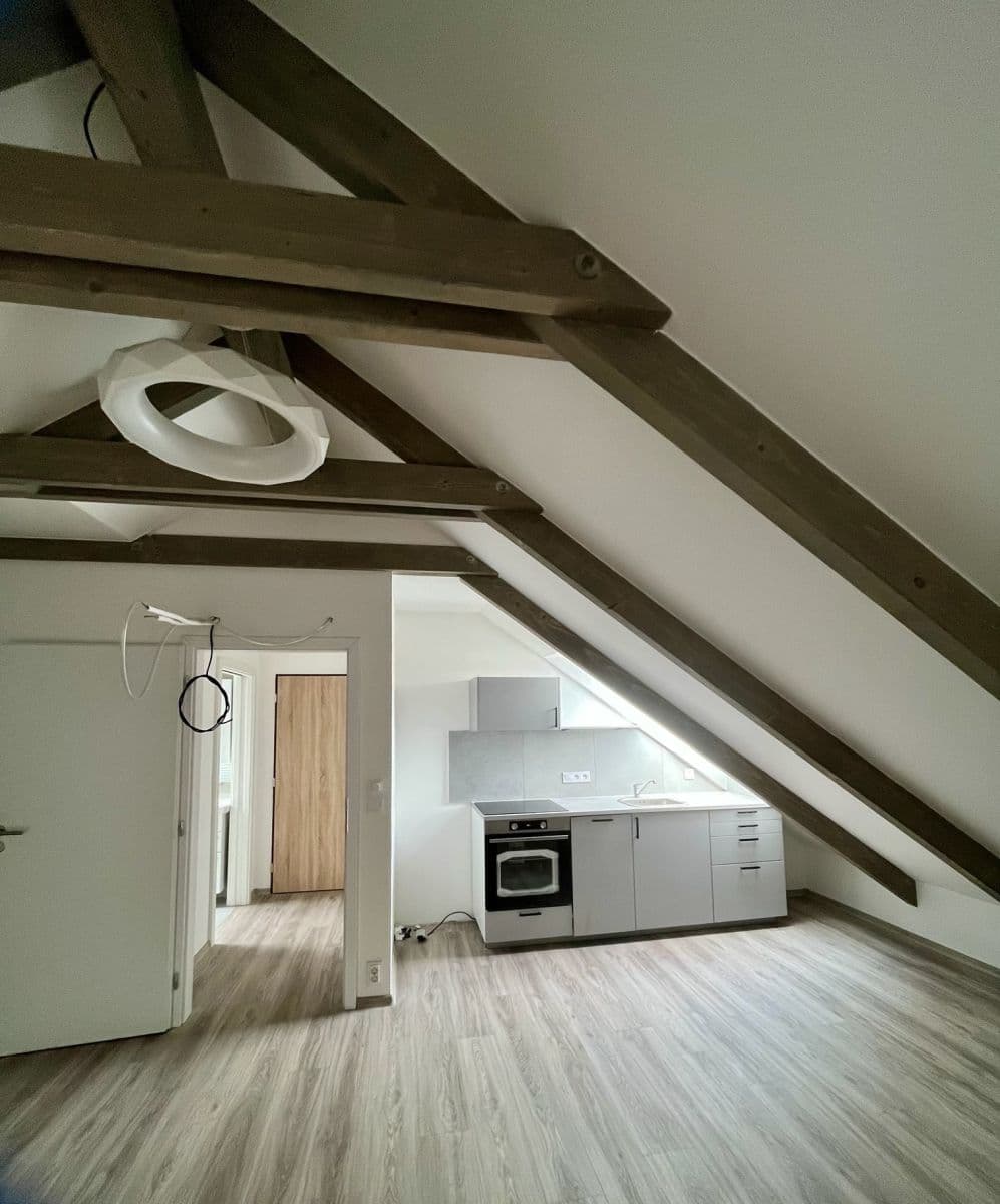 Pronájem bytu 3+kk 77 m², Žižkova, Nový Knín, Středočeský kraj Pronájem bytu 3+kk 77 m², Žižkova, Nový Knín, Středočeský kraj