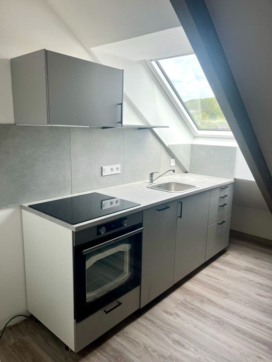 Pronájem bytu 3+kk 77 m², Žižkova, Nový Knín, Středočeský kraj Pronájem bytu 3+kk 77 m², Žižkova, Nový Knín, Středočeský kraj