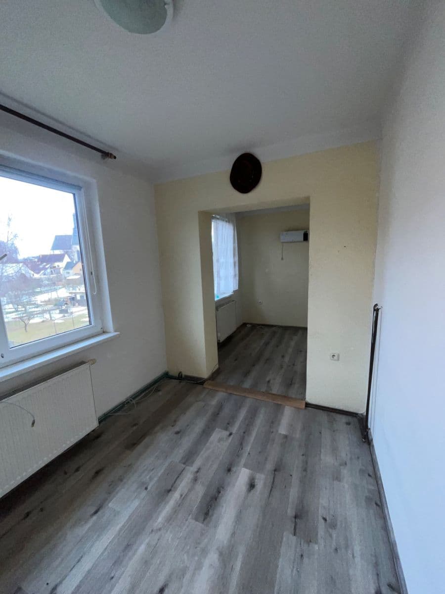 Pronájem bytu 4+kk 76 m², Dolní Dvořiště, Jihočeský kraj Pronájem bytu 4+kk 76 m², Dolní Dvořiště, Jihočeský kraj