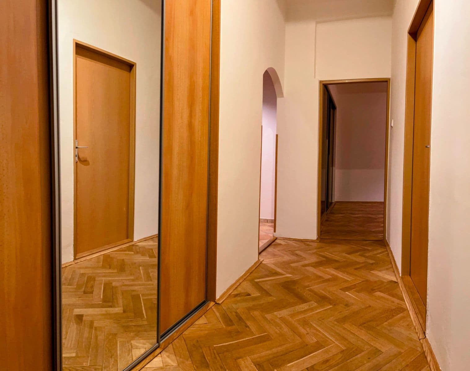 Pronájem bytu 3+1 63 m², Vršní, Praha, Praha Pronájem bytu 3+1 63 m², Vršní, Praha, Praha