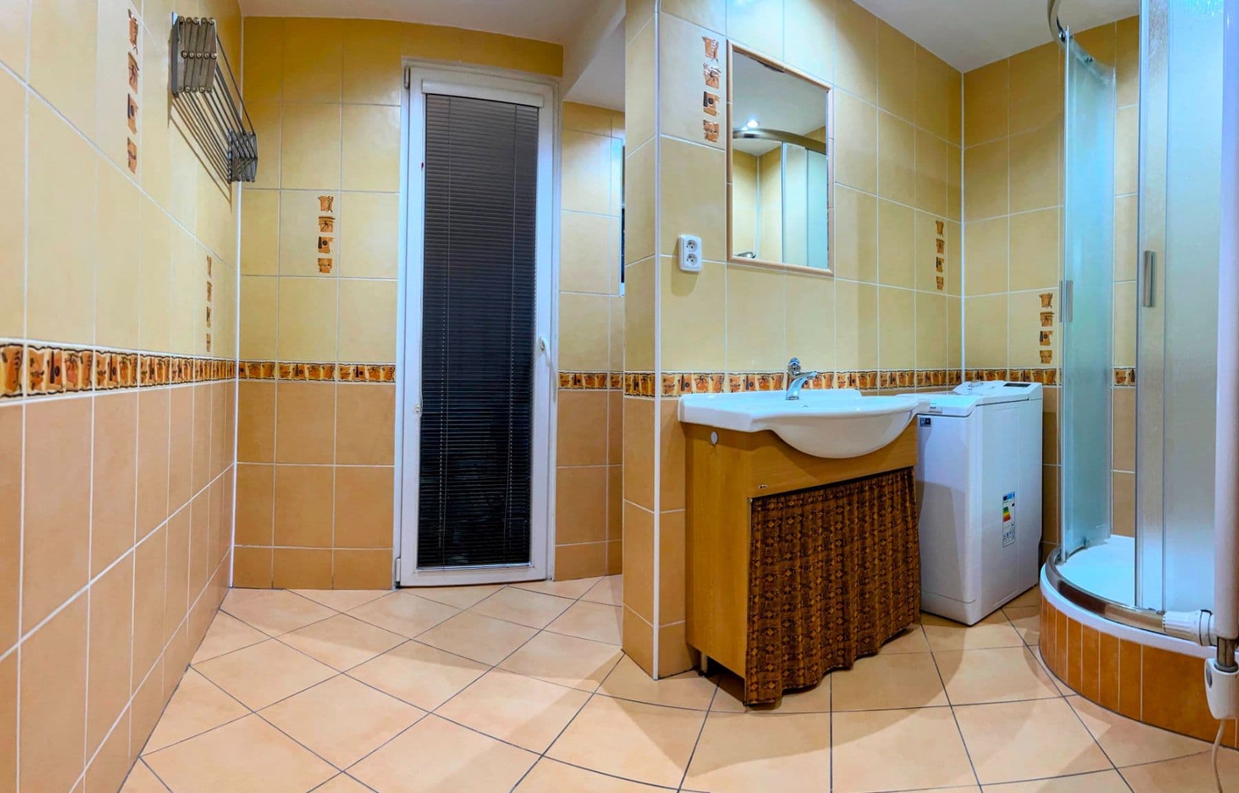 Pronájem bytu 3+1 63 m², Vršní, Praha, Praha Pronájem bytu 3+1 63 m², Vršní, Praha, Praha