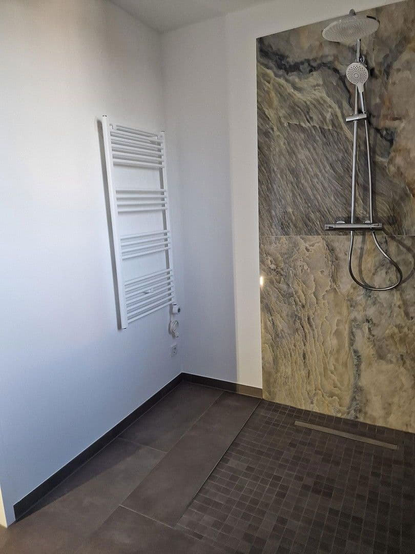 Pronájem bytu 2+1 65 m², Luchemerstrasse, Langerwehe, Severní Porýní-Vestfálsko Pronájem bytu 2+1 65 m², Luchemerstrasse, Langerwehe, Severní Porýní-Vestfálsko