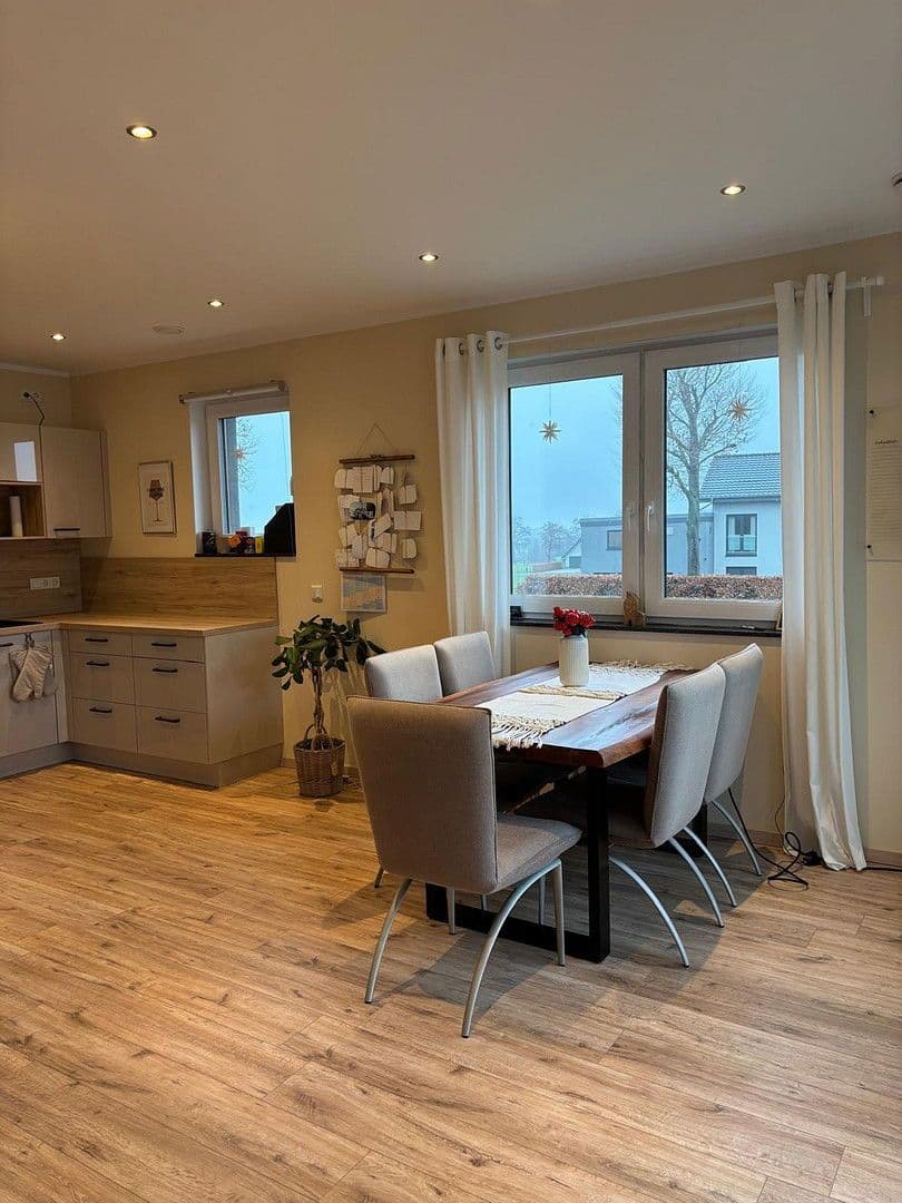 Pronájem bytu 2+1 88 m², Hommelepötz 16, Simmerath, Severní Porýní-Vestfálsko Pronájem bytu 2+1 88 m², Hommelepötz 16, Simmerath, Severní Porýní-Vestfálsko