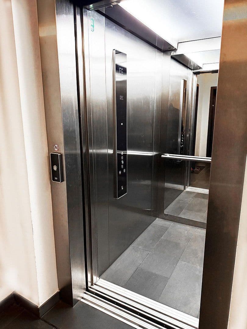 Prodej bytu 3+1 118 m², Stadtbahnstraße 138, Hamburg Poppenbüttel, Hamburg Prodej bytu 3+1 118 m², Stadtbahnstraße 138, Hamburg Poppenbüttel, Hamburg