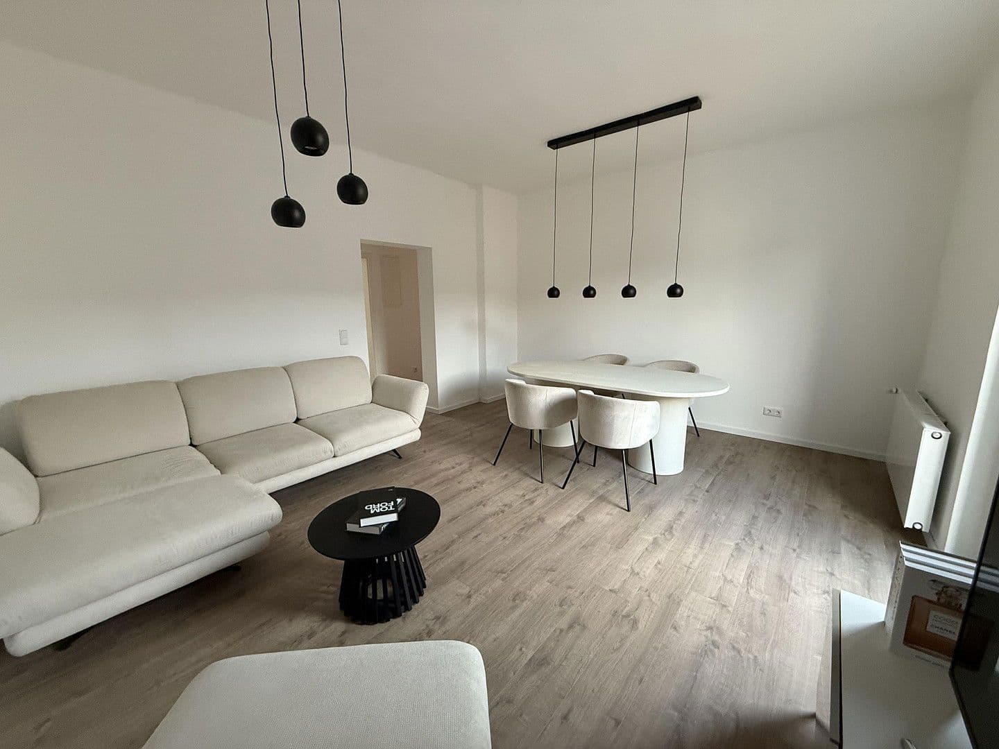 Pronájem bytu 3+1 75 m², Cecilienstraße 32, Troisdorf, Severní Porýní-Vestfálsko Pronájem bytu 3+1 75 m², Cecilienstraße 32, Troisdorf, Severní Porýní-Vestfálsko