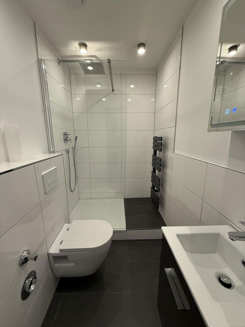 Pronájem bytu 3+1 75 m², Cecilienstraße 32, Troisdorf, Severní Porýní-Vestfálsko Pronájem bytu 3+1 75 m², Cecilienstraße 32, Troisdorf, Severní Porýní-Vestfálsko