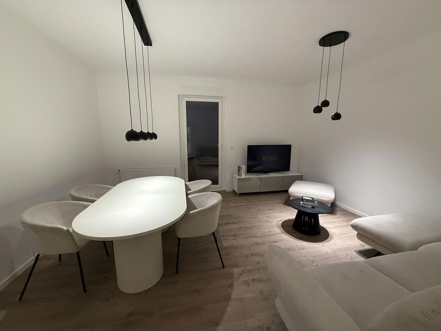 Pronájem bytu 3+1 75 m², Cecilienstraße 32, Troisdorf, Severní Porýní-Vestfálsko Pronájem bytu 3+1 75 m², Cecilienstraße 32, Troisdorf, Severní Porýní-Vestfálsko