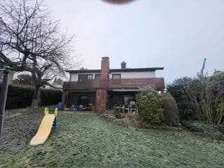 Prodej domu 147 m², pozemek 1.088 m², Fuldabrück, Hessen Prodej domu 147 m², pozemek 1.088 m², Fuldabrück, Hessen