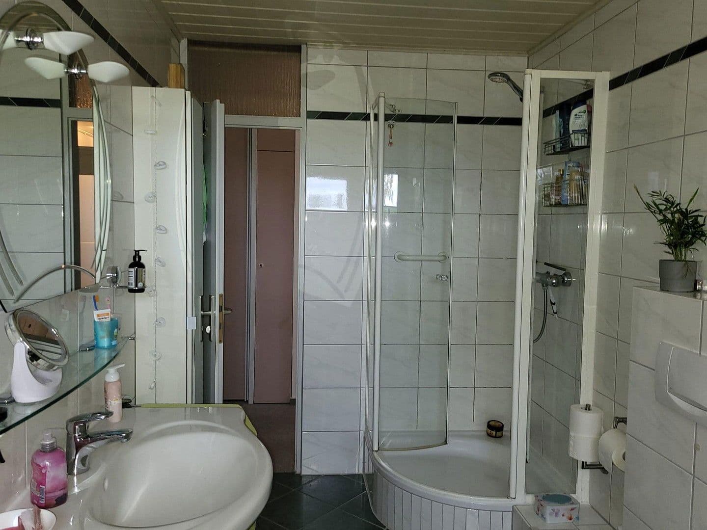 Prodej domu 147 m², pozemek 1.088 m², Fuldabrück, Hessen Prodej domu 147 m², pozemek 1.088 m², Fuldabrück, Hessen