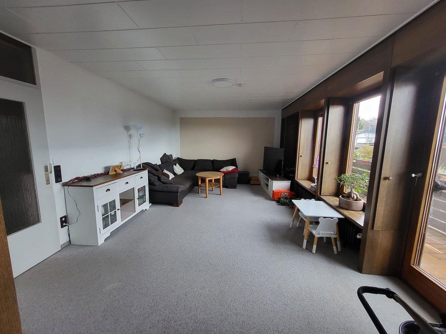 Prodej domu 147 m², pozemek 1.088 m², Fuldabrück, Hessen Prodej domu 147 m², pozemek 1.088 m², Fuldabrück, Hessen