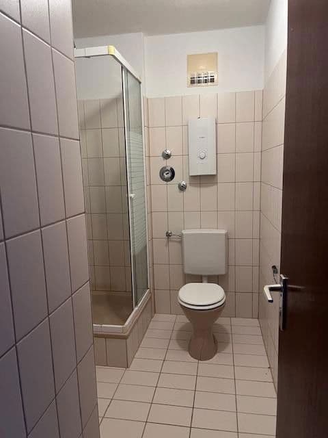 Pronájem bytu 2+1 48 m², Ludwigshafen, Porýní-Falc Pronájem bytu 2+1 48 m², Ludwigshafen, Porýní-Falc