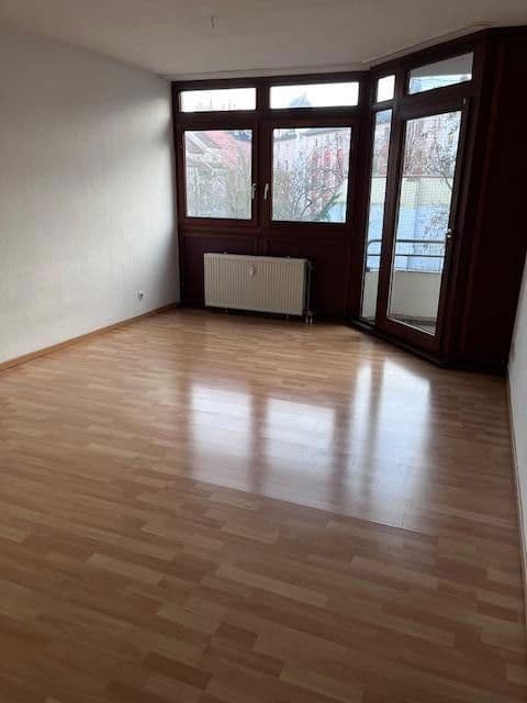 Pronájem bytu 2+1 48 m², Ludwigshafen, Porýní-Falc Pronájem bytu 2+1 48 m², Ludwigshafen, Porýní-Falc