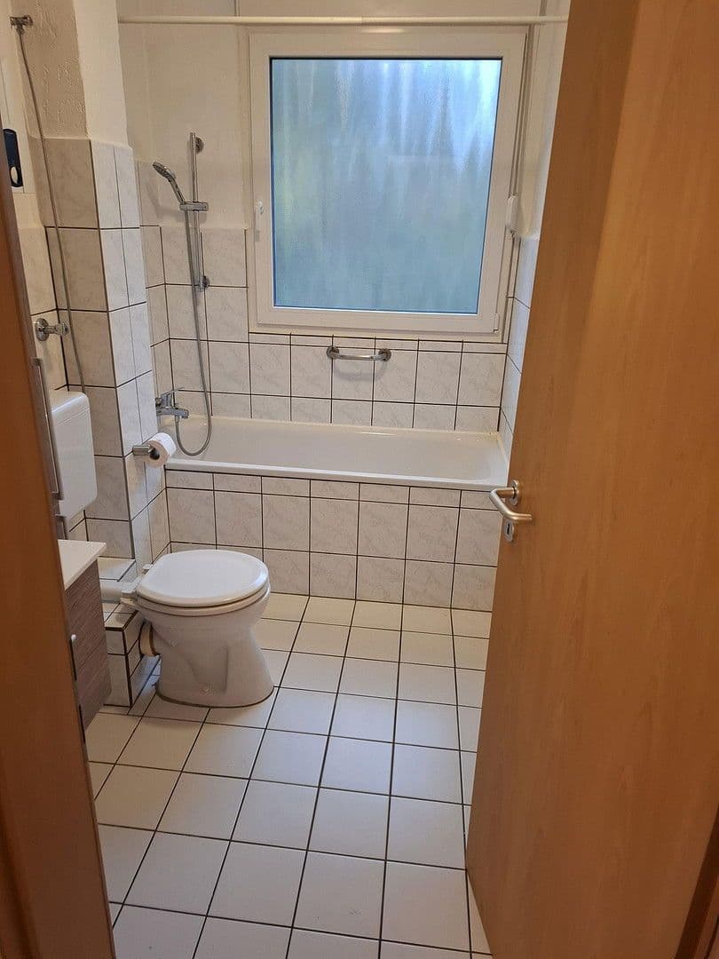 Pronájem bytu 2+1 56 m², Duisburg, Severní Porýní-Vestfálsko Pronájem bytu 2+1 56 m², Duisburg, Severní Porýní-Vestfálsko