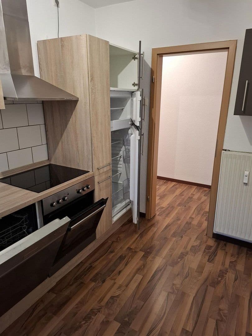 Pronájem bytu 2+1 56 m², Duisburg, Severní Porýní-Vestfálsko Pronájem bytu 2+1 56 m², Duisburg, Severní Porýní-Vestfálsko