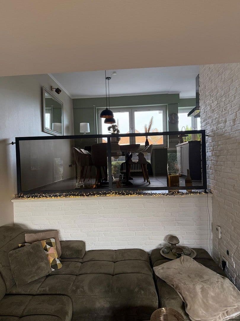 Prodej domu 130 m², pozemek 227 m², Mönchengladbach, Severní Porýní-Vestfálsko Prodej domu 130 m², pozemek 227 m², Mönchengladbach, Severní Porýní-Vestfálsko