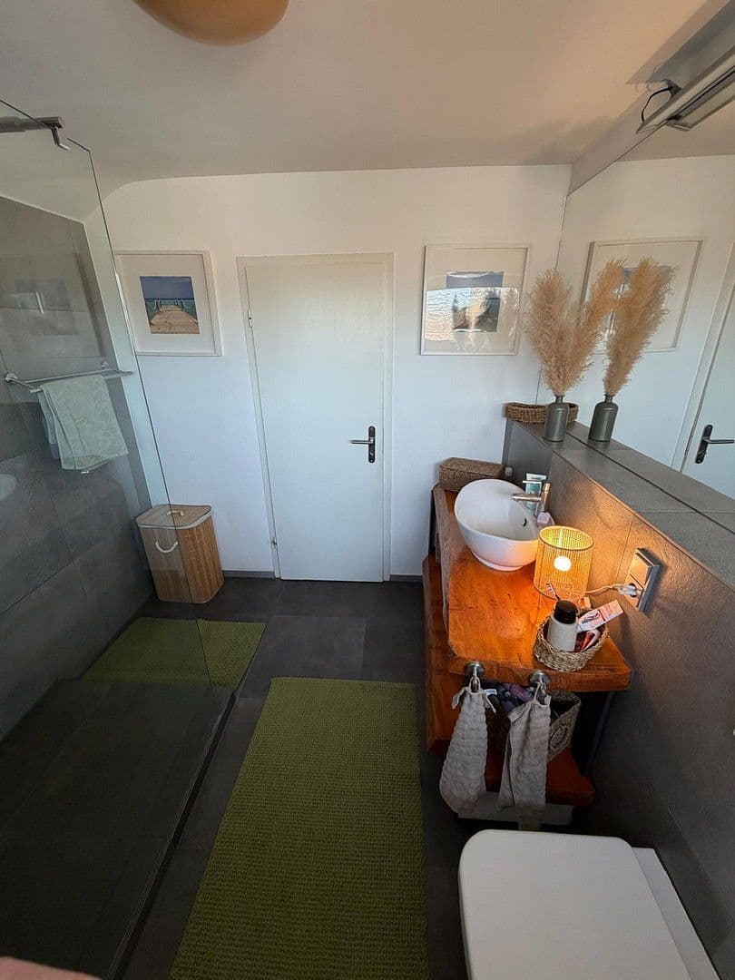 Prodej domu 130 m², pozemek 227 m², Mönchengladbach, Severní Porýní-Vestfálsko Prodej domu 130 m², pozemek 227 m², Mönchengladbach, Severní Porýní-Vestfálsko