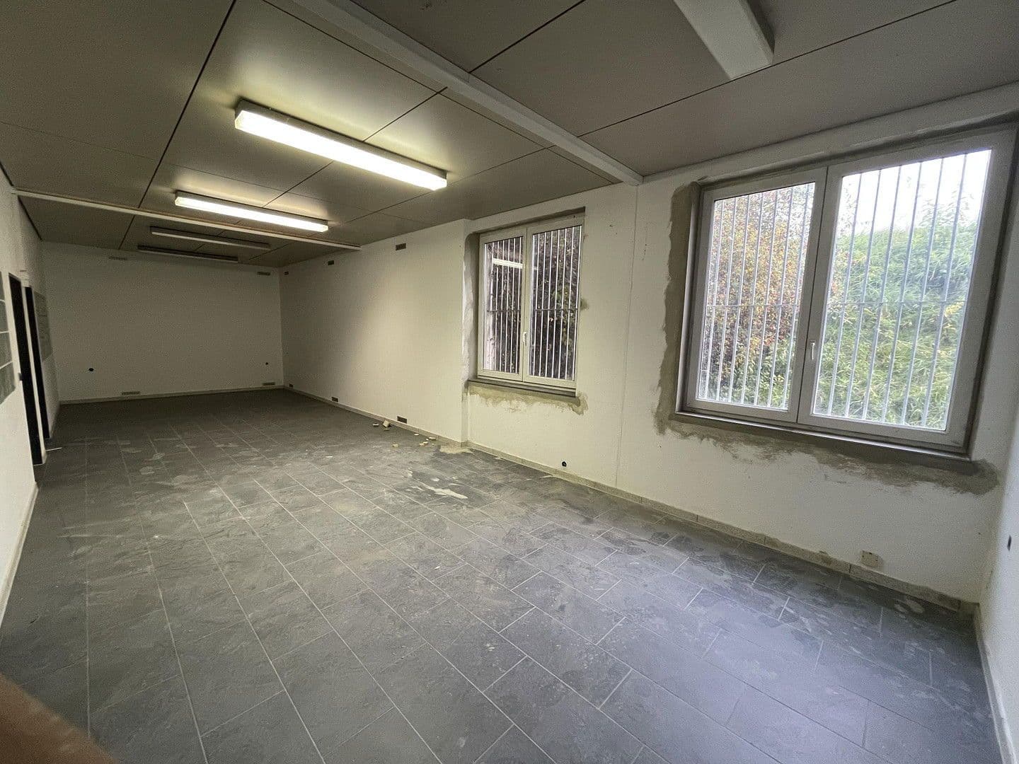 Pronájem kanceláře 150 m², Im Gewerbepark 1, Hunderdorf, Bavorsko Pronájem kanceláře 150 m², Im Gewerbepark 1, Hunderdorf, Bavorsko