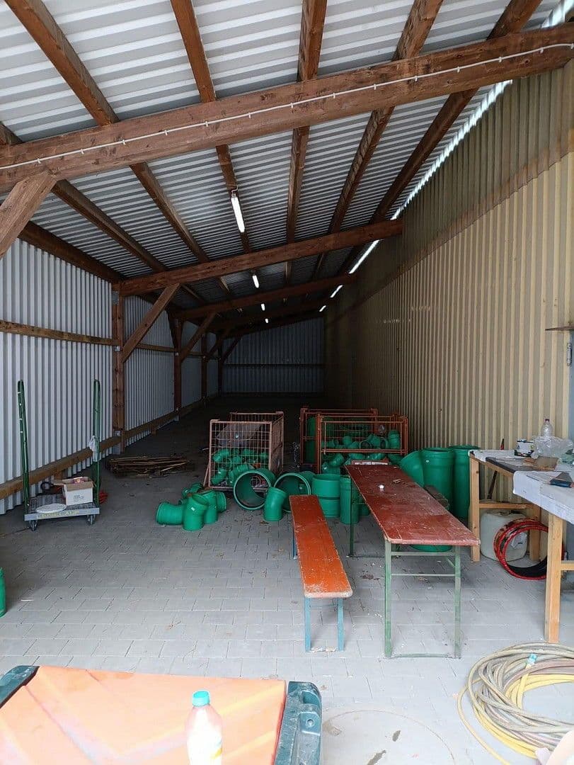 Pronájem nebytového prostoru 192 m², Im Gewerbepark 1, Hunderdorf, Bavorsko Pronájem nebytového prostoru 192 m², Im Gewerbepark 1, Hunderdorf, Bavorsko