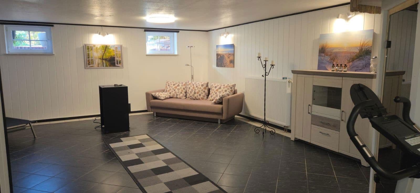 Prodej domu 250 m², pozemek 1.000 m², 6 Auf der Steine, Eschershausen, Dolní Sasko Prodej domu 250 m², pozemek 1.000 m², 6 Auf der Steine, Eschershausen, Dolní Sasko