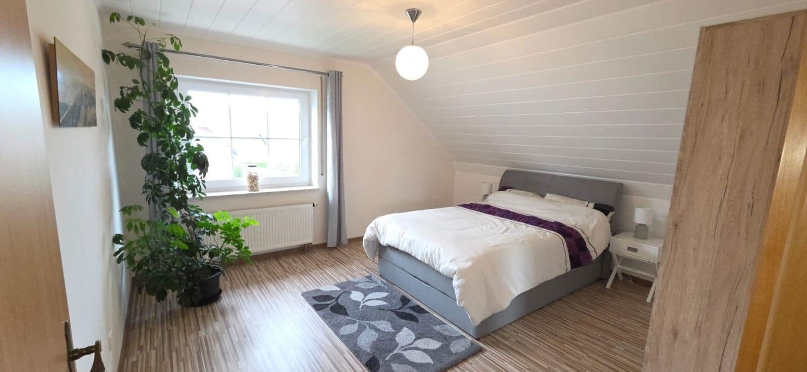 Prodej domu 250 m², pozemek 1.000 m², 6 Auf der Steine, Eschershausen, Dolní Sasko Prodej domu 250 m², pozemek 1.000 m², 6 Auf der Steine, Eschershausen, Dolní Sasko