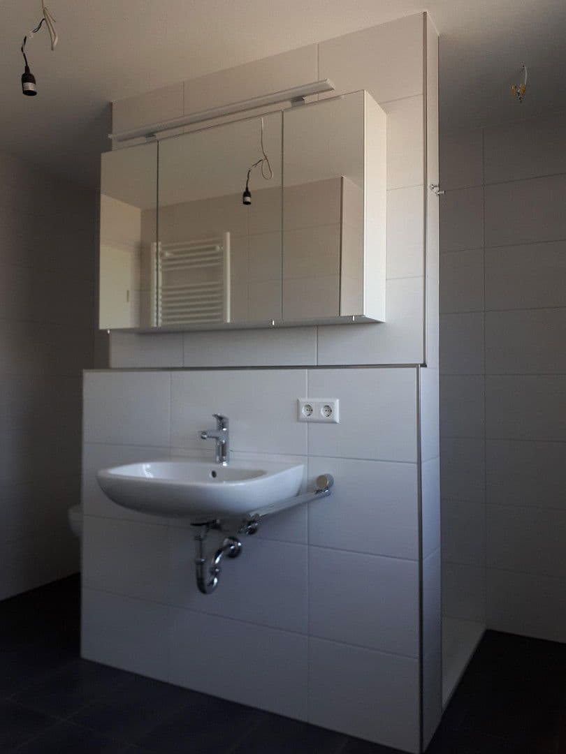 Pronájem domu 155 m², pozemek 332 m², Eutingen im Gäu, Bádensko-Württembersko Pronájem domu 155 m², pozemek 332 m², Eutingen im Gäu, Bádensko-Württembersko