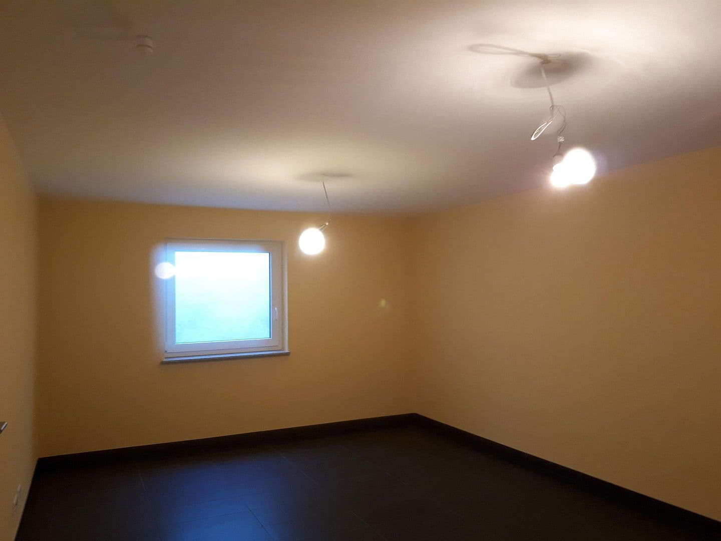 Pronájem domu 155 m², pozemek 332 m², Eutingen im Gäu, Bádensko-Württembersko Pronájem domu 155 m², pozemek 332 m², Eutingen im Gäu, Bádensko-Württembersko