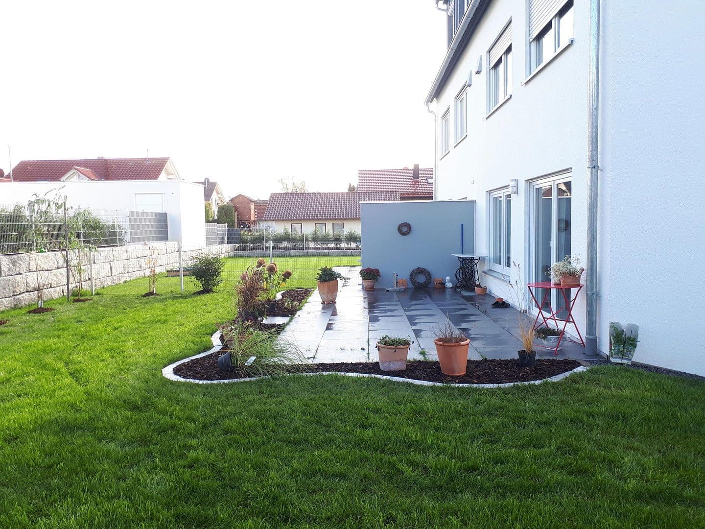 Pronájem domu 155 m², pozemek 332 m², Eutingen im Gäu, Bádensko-Württembersko Pronájem domu 155 m², pozemek 332 m², Eutingen im Gäu, Bádensko-Württembersko