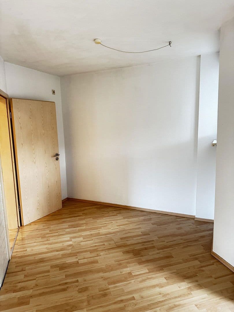Pronájem bytu 2+1 58 m², Prüssingstraße 17, Jena, Durynsko Pronájem bytu 2+1 58 m², Prüssingstraße 17, Jena, Durynsko
