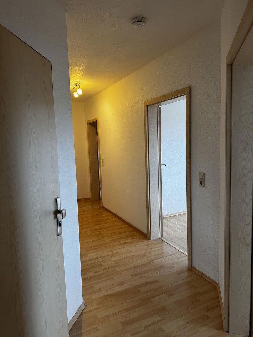 Pronájem bytu 2+1 58 m², Prüssingstraße 17, Jena, Durynsko Pronájem bytu 2+1 58 m², Prüssingstraße 17, Jena, Durynsko