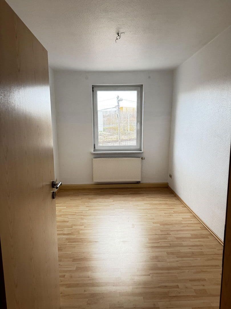 Pronájem bytu 2+1 58 m², Prüssingstraße 17, Jena, Durynsko Pronájem bytu 2+1 58 m², Prüssingstraße 17, Jena, Durynsko