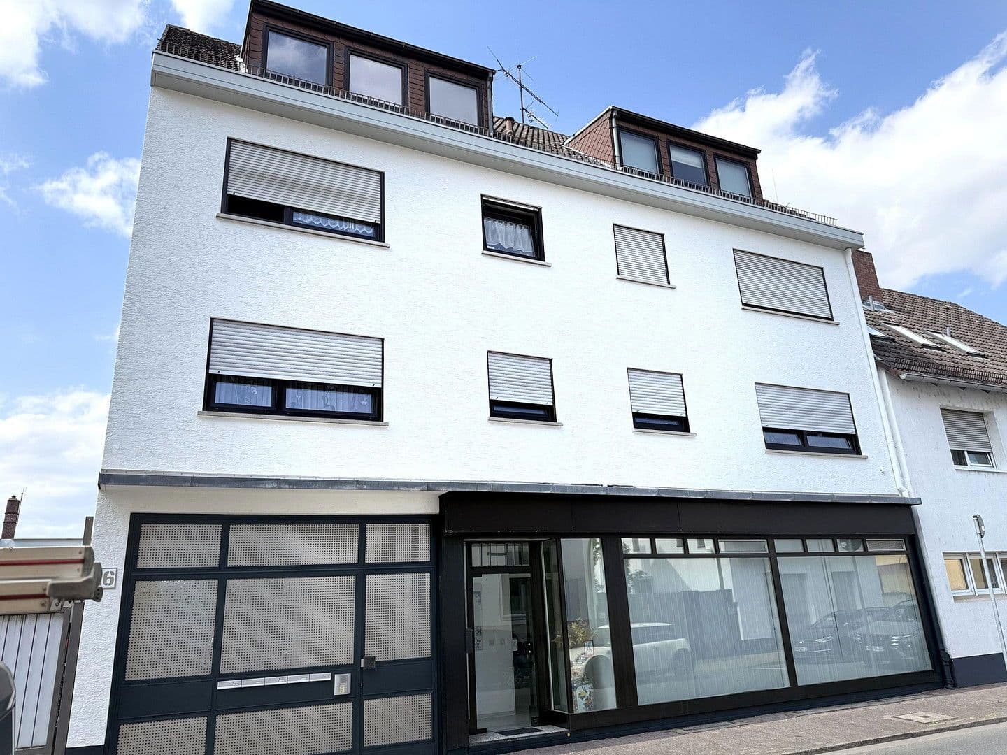 Prodej domu 443 m², pozemek 263 m², Frankfurt, Hessen Prodej domu 443 m², pozemek 263 m², Frankfurt, Hessen