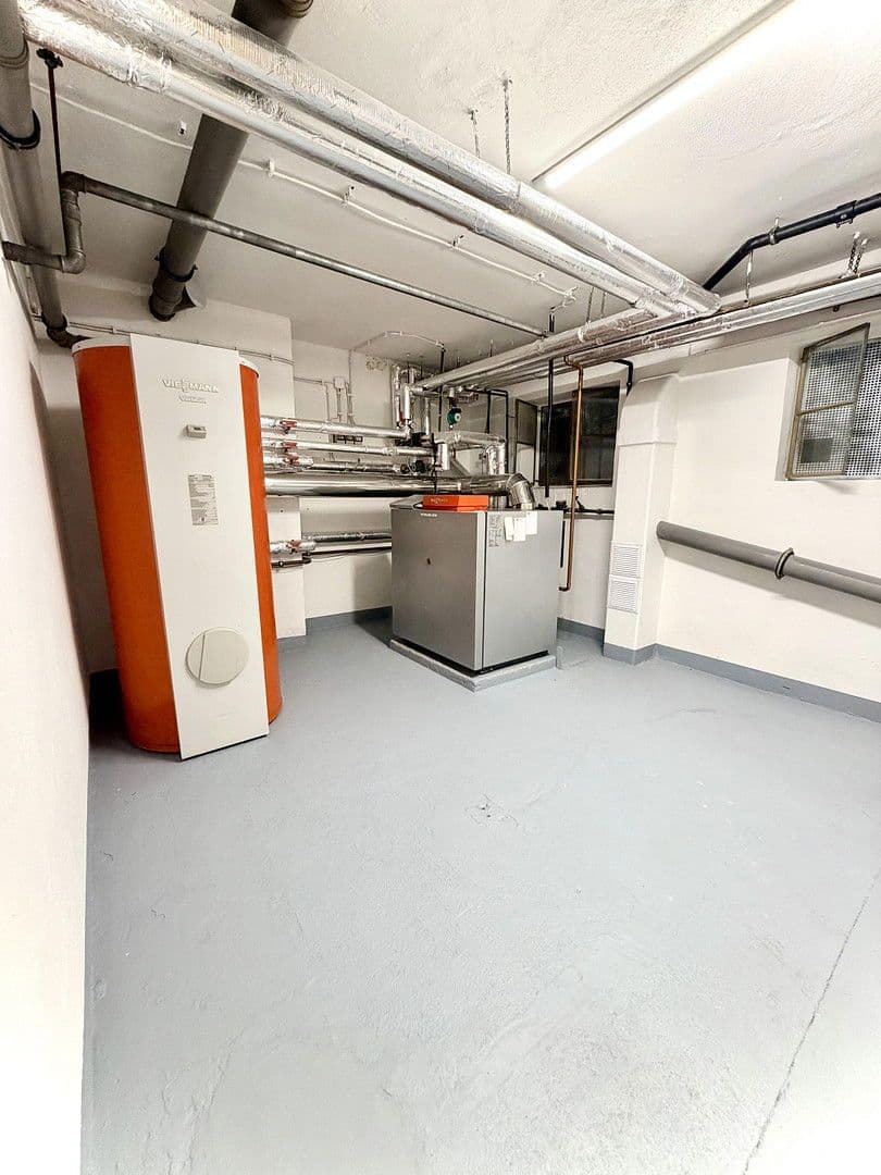 Prodej domu 443 m², pozemek 263 m², Frankfurt, Hessen Prodej domu 443 m², pozemek 263 m², Frankfurt, Hessen