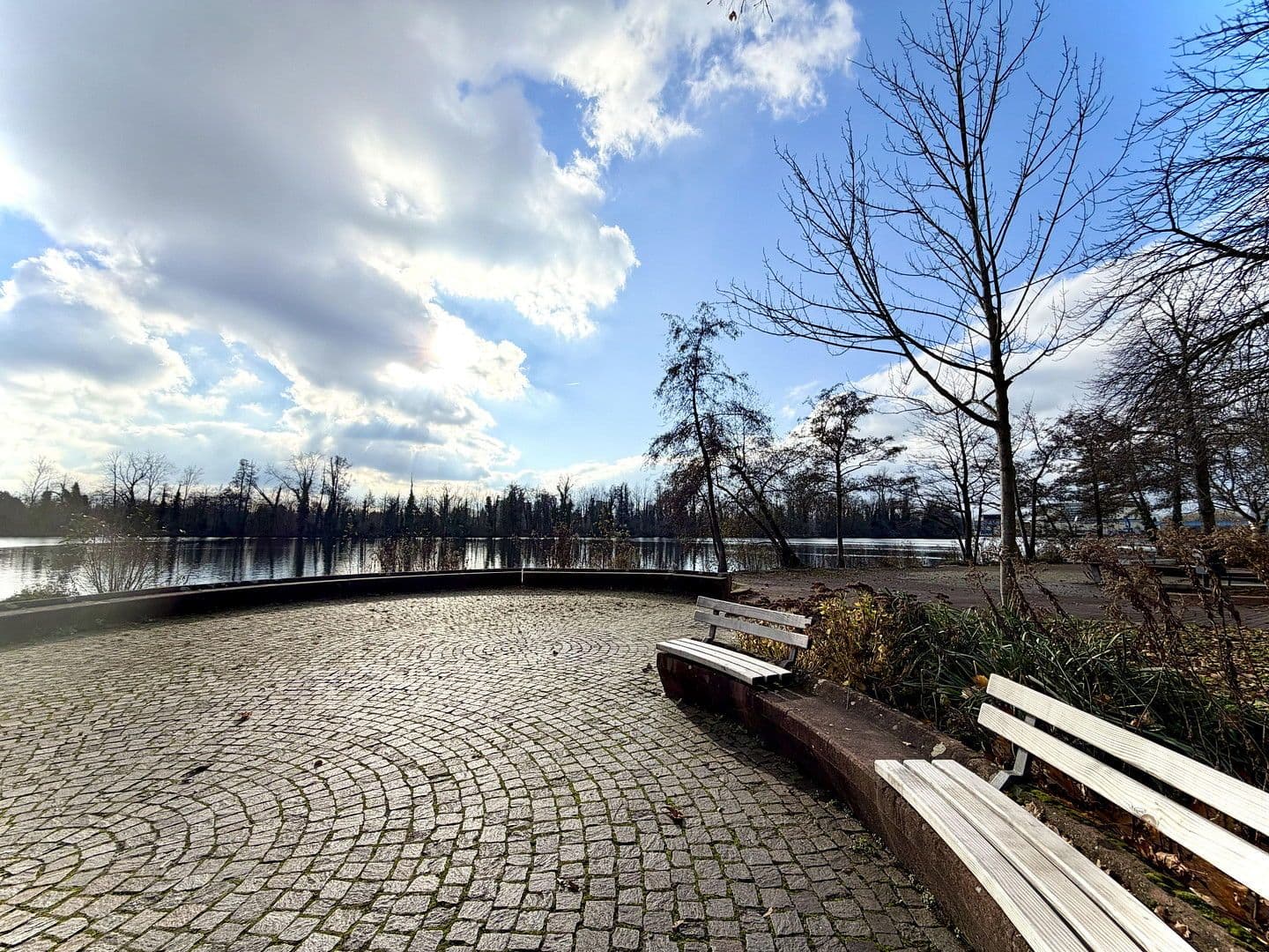 Prodej domu 443 m², pozemek 263 m², Frankfurt, Hessen Prodej domu 443 m², pozemek 263 m², Frankfurt, Hessen