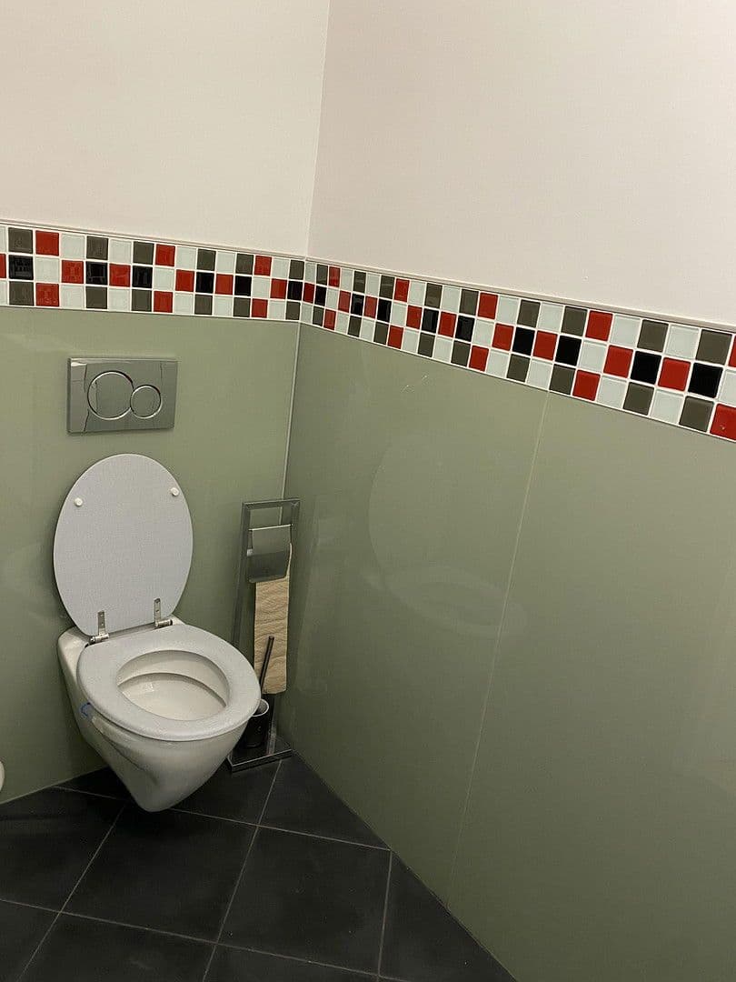 Prodej bytu 5+1 138 m², Mödling, Dolní Rakousko Prodej bytu 5+1 138 m², Mödling, Dolní Rakousko