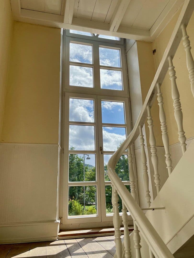 Pronájem bytu 4+1 120 m², Prof.-Nägle-Platz 2, Annweiler am Trifels, Porýní-Falc Pronájem bytu 4+1 120 m², Prof.-Nägle-Platz 2, Annweiler am Trifels, Porýní-Falc