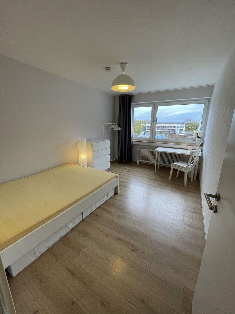 Pronájem bytu 14 m², Bornheimerstr. 80, Bonn, Severní Porýní-Vestfálsko Pronájem bytu 14 m², Bornheimerstr. 80, Bonn, Severní Porýní-Vestfálsko