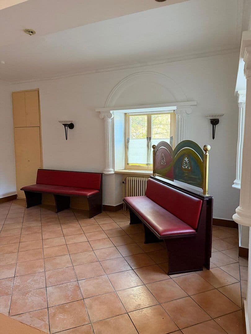 Pronájem nebytového prostoru 137 m², Dobler Str.14, Bad Herrenalb, Bádensko-Württembersko Pronájem nebytového prostoru 137 m², Dobler Str.14, Bad Herrenalb, Bádensko-Württembersko