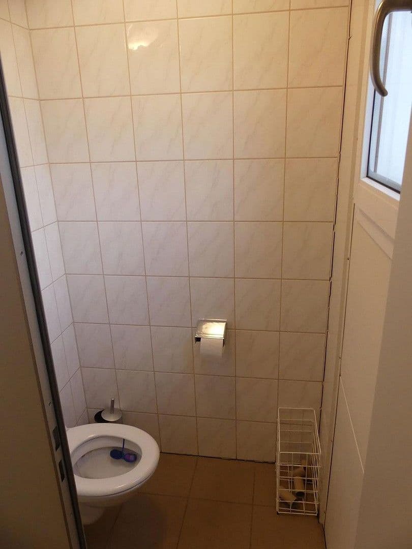 Prodej nebytového prostoru 14.154 m², Am Heidweg 7, Pressath, Bavorsko Prodej nebytového prostoru 14.154 m², Am Heidweg 7, Pressath, Bavorsko