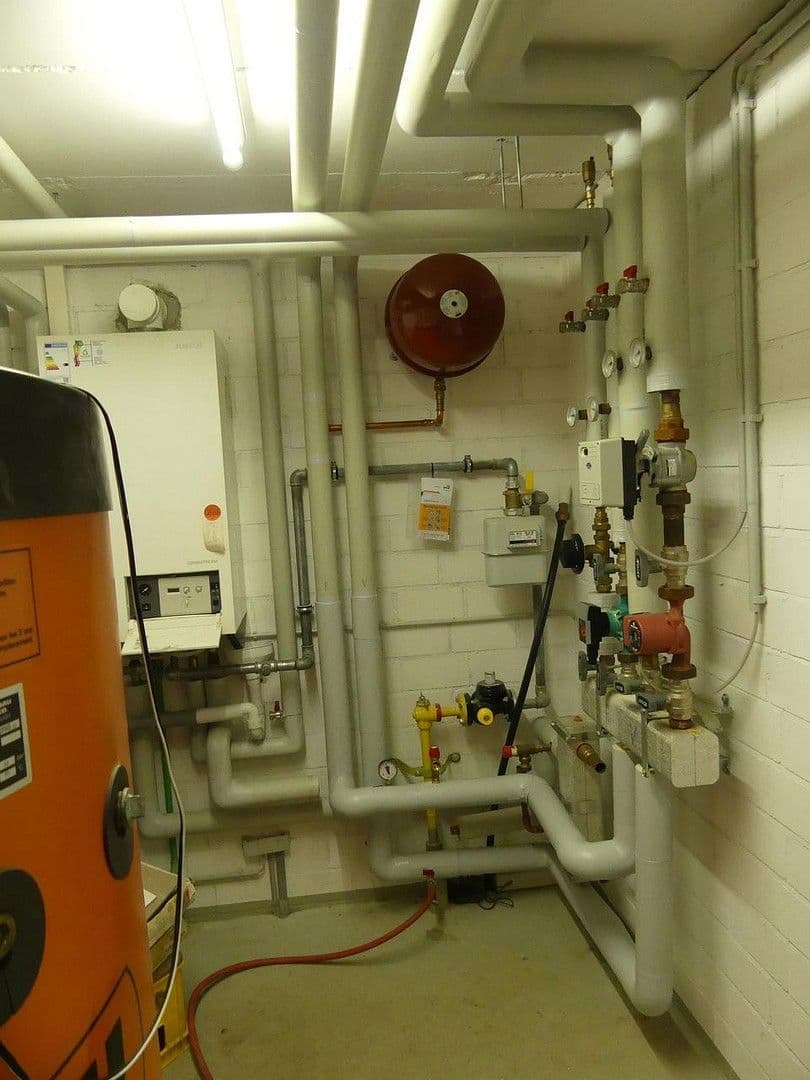 Prodej nebytového prostoru 14.154 m², Am Heidweg 7, Pressath, Bavorsko Prodej nebytového prostoru 14.154 m², Am Heidweg 7, Pressath, Bavorsko