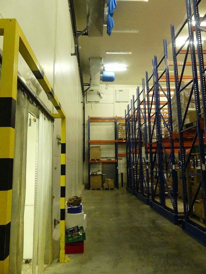 Prodej nebytového prostoru 14.154 m², Am Heidweg 7, Pressath, Bavorsko Prodej nebytového prostoru 14.154 m², Am Heidweg 7, Pressath, Bavorsko