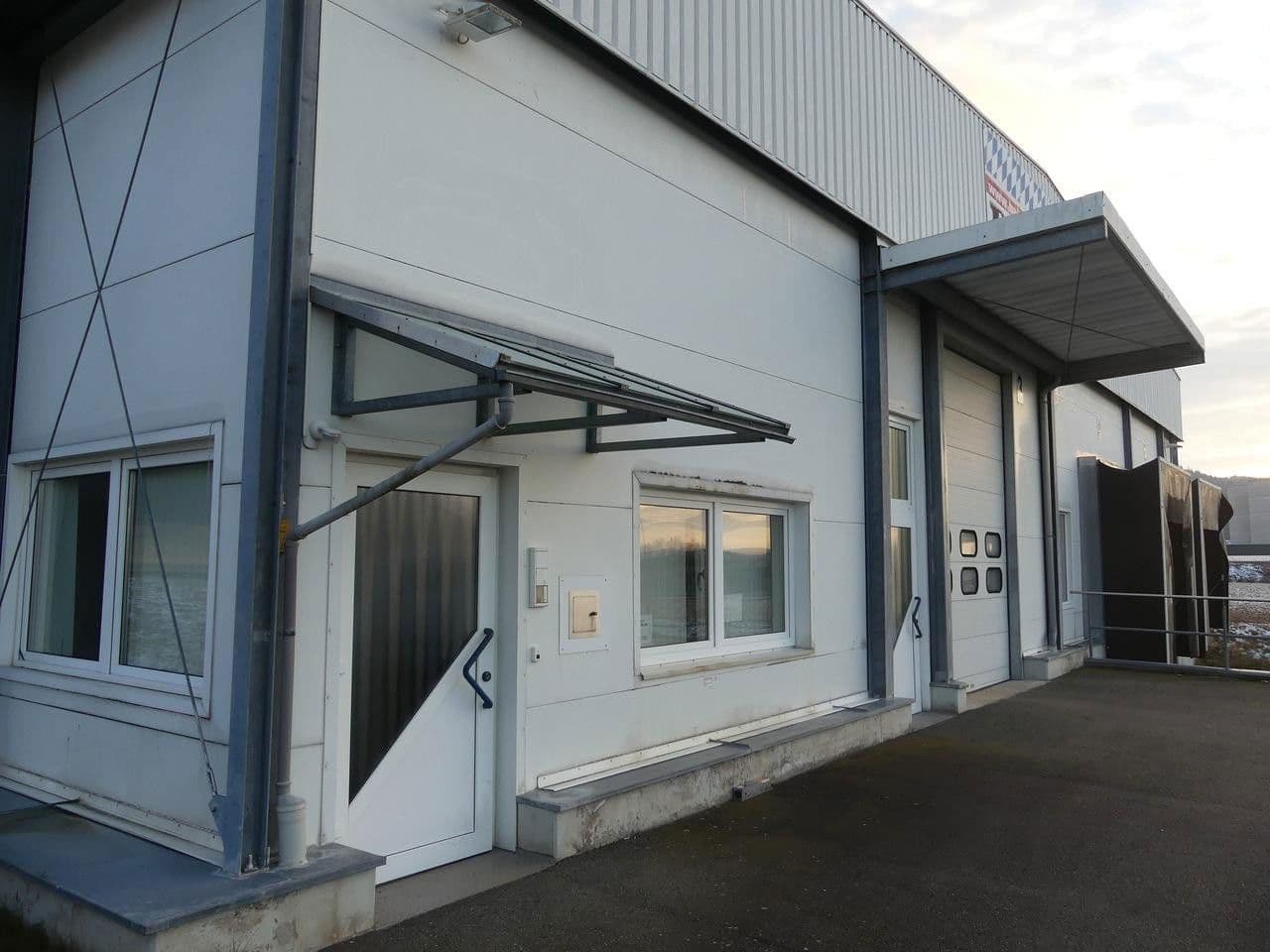 Prodej nebytového prostoru 14.154 m², Am Heidweg 7, Pressath, Bavorsko Prodej nebytového prostoru 14.154 m², Am Heidweg 7, Pressath, Bavorsko