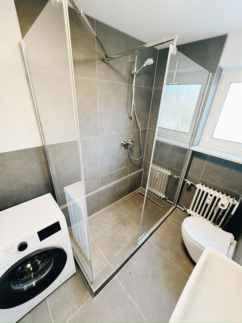 Pronájem bytu 68 m², Fritz-Meyer-Weg 27, München, Bavorsko Pronájem bytu 68 m², Fritz-Meyer-Weg 27, München, Bavorsko