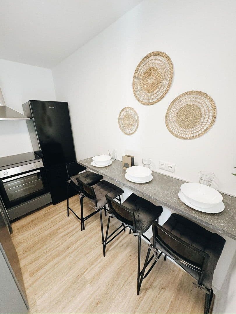 Pronájem bytu 68 m², Fritz-Meyer-Weg 27, München, Bavorsko Pronájem bytu 68 m², Fritz-Meyer-Weg 27, München, Bavorsko