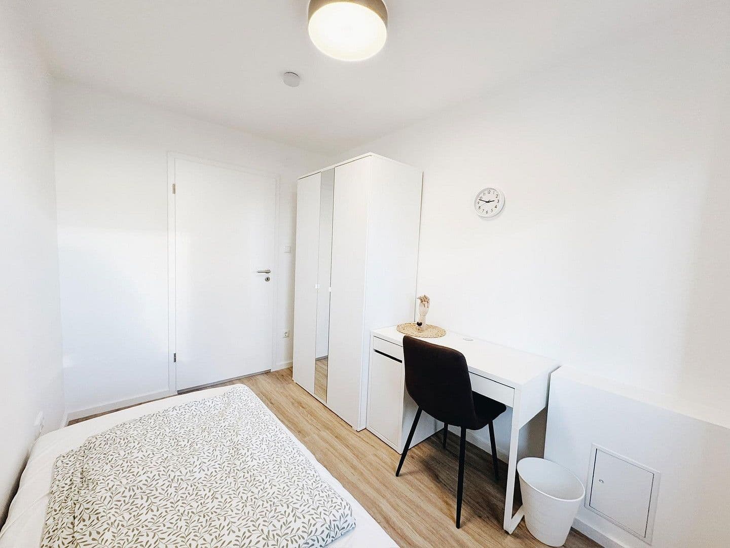 Pronájem bytu 68 m², Fritz-Meyer-Weg 27, München, Bavorsko Pronájem bytu 68 m², Fritz-Meyer-Weg 27, München, Bavorsko